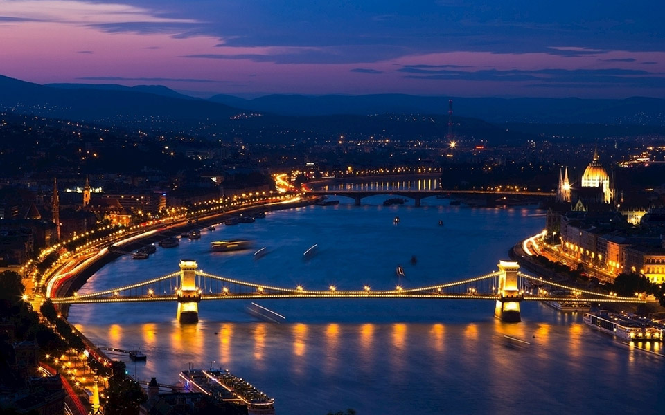 祝賀廣州寶盾電子成為英國庫頓KUDOM一級核心代理商